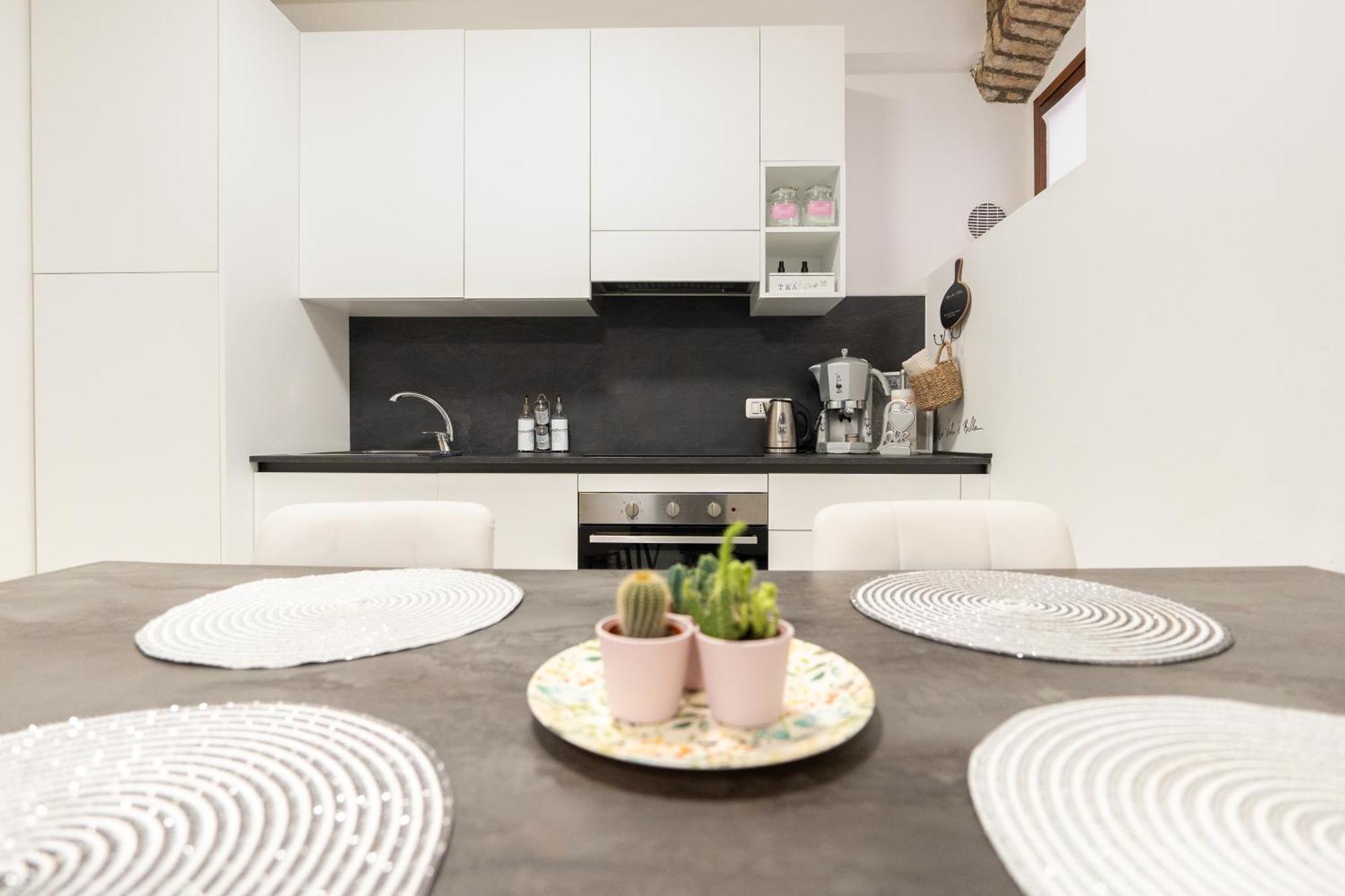 C-Apartment Lake Garda Salò Zewnętrze zdjęcie